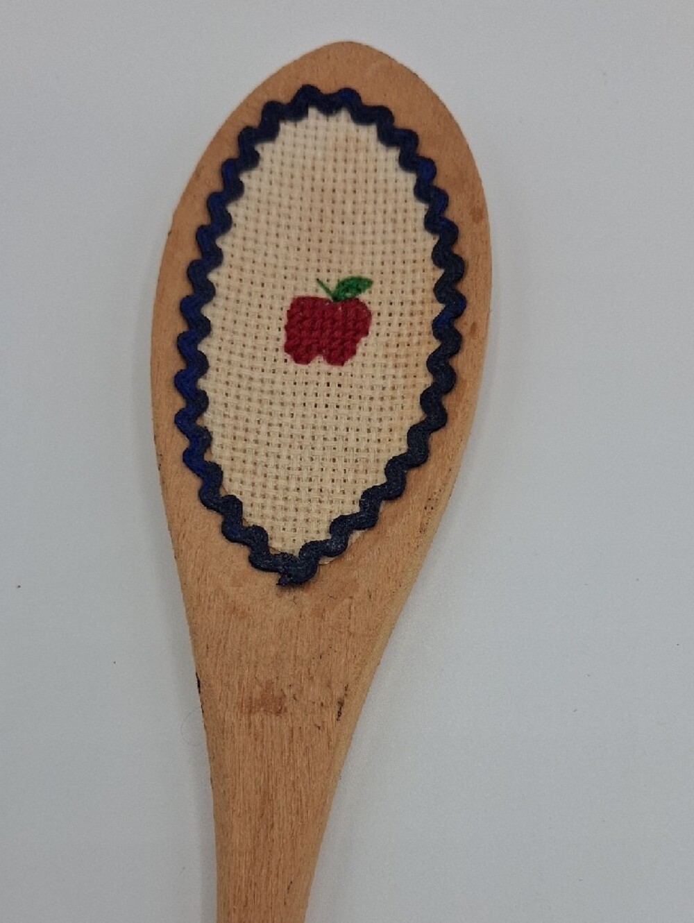 Vintage Wooden Spoons - Decorative With Cross-Stitch Inlay - Picture 2 of 4